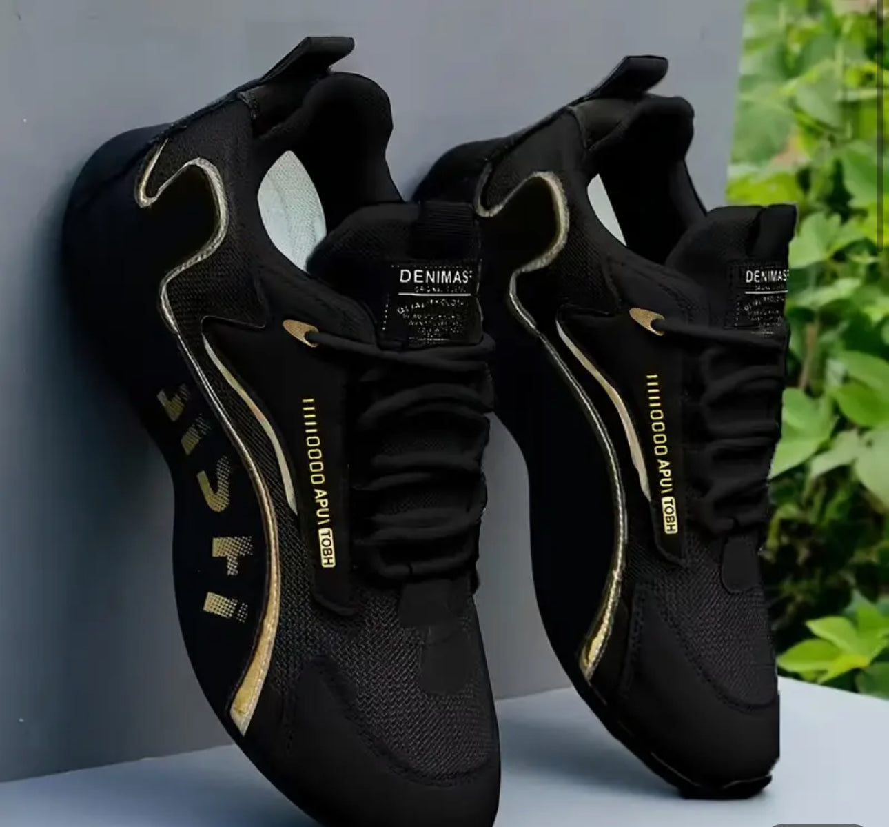 [Golden Accents Sneakers] White & Black
